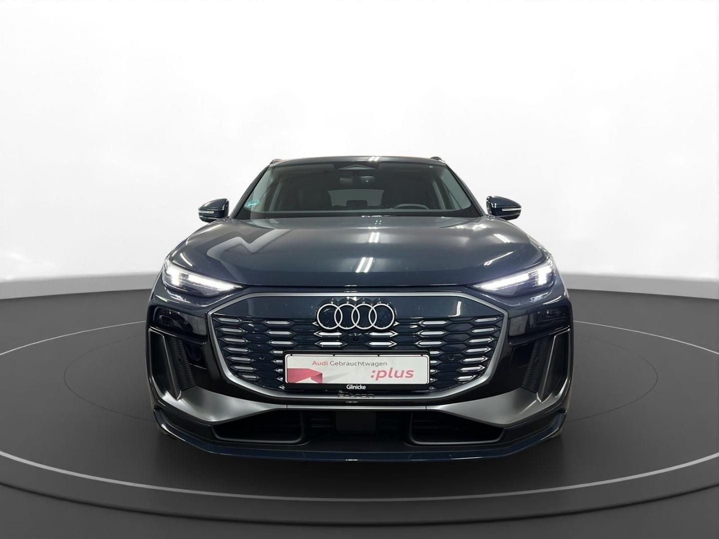 Bild über Audi Q6 Sportback e-tron e-tron performance - für weitere Informationen kontaktieren Sie den Audi Partner