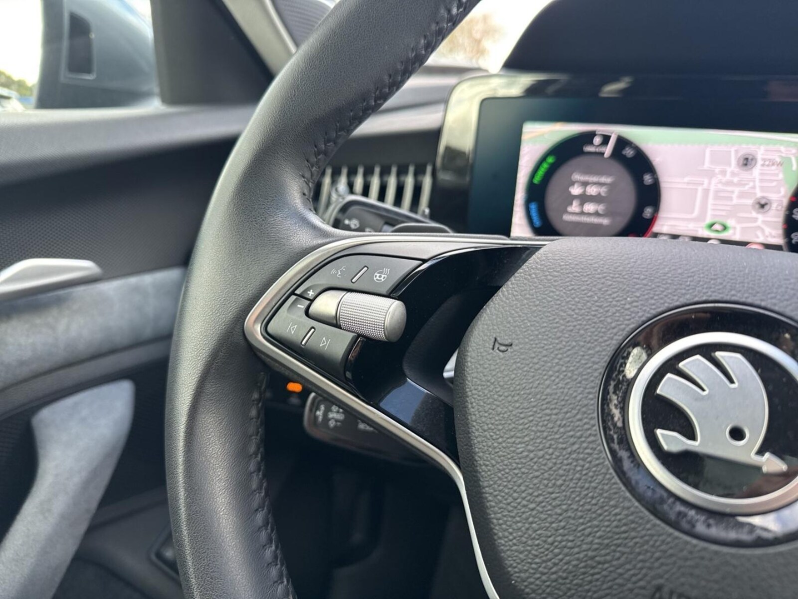 Škoda Superb Combi – Bild 13