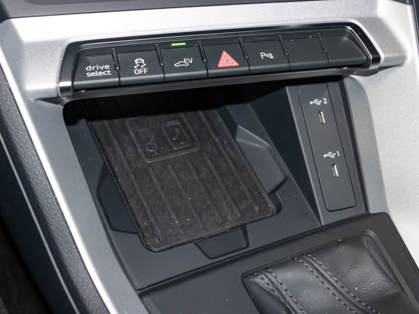 Bild über Audi Q3 Sportback TFSI e S line 45 TFSI e S tronic - für weitere Informationen kontaktieren Sie den Audi Partner