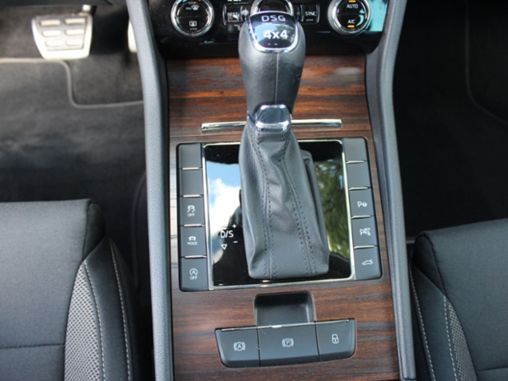 Skoda Superb Combi Scout