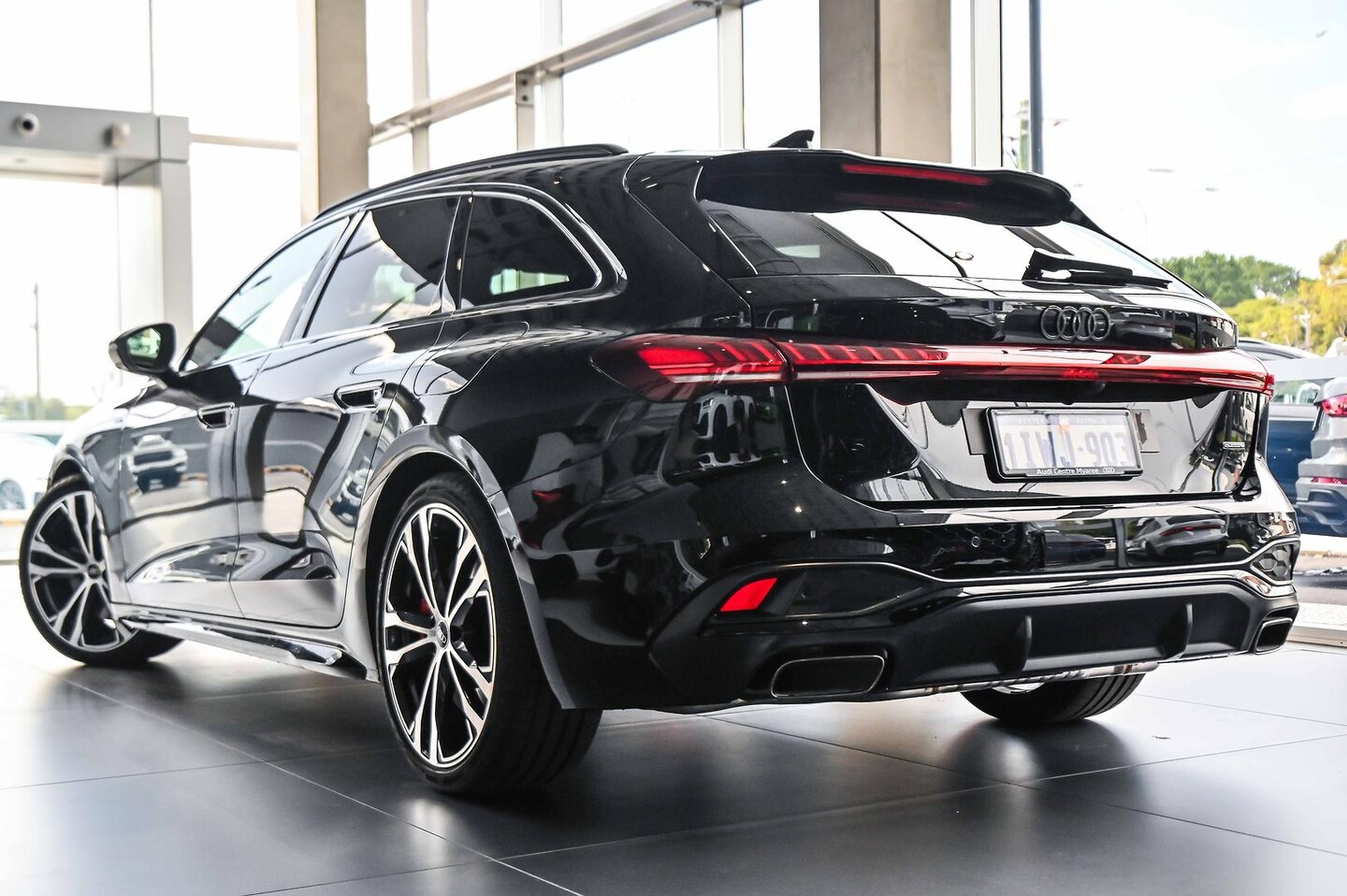 Image about Audi A5 Avant TFSI e e-hybrid quattro 270 kW S tronic