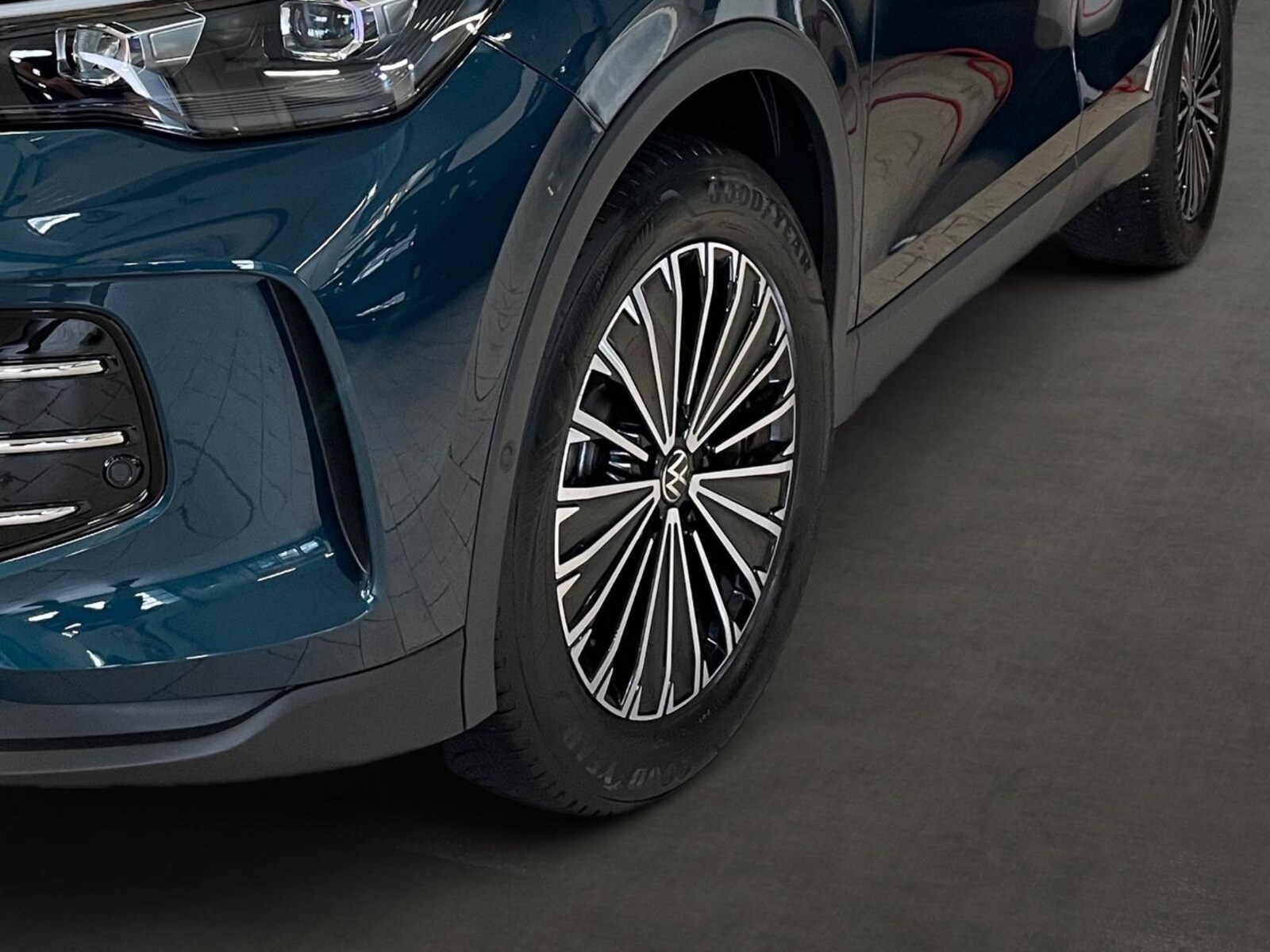 Volkswagen Tiguan – Bild 9