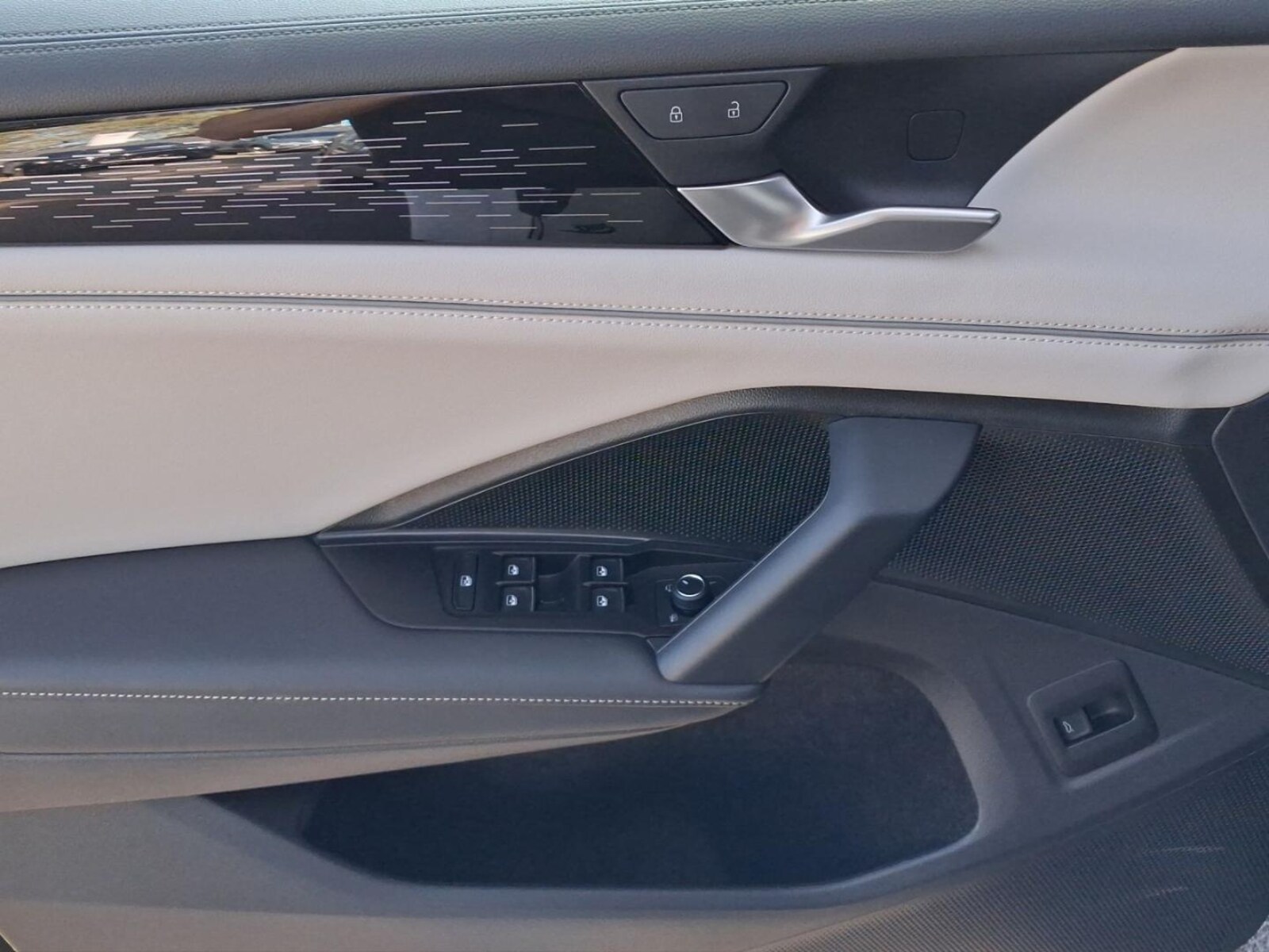 Volkswagen Tiguan – Bild 13