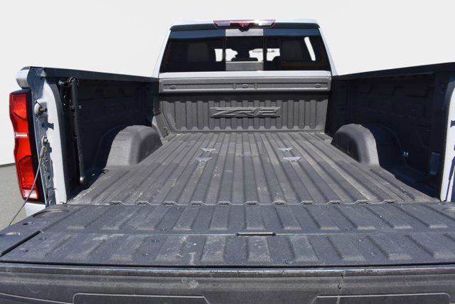 2024 Chevrolet Silverado 2500HD ZR2 - Photo 34