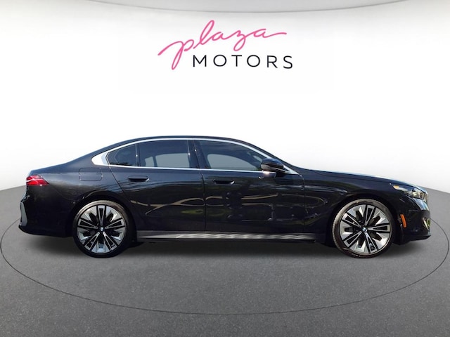 2024 BMW 530i