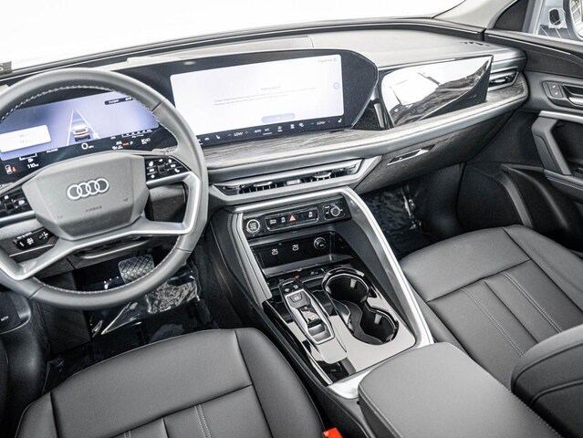 2026 Audi Q5 Premium - Photo 17
