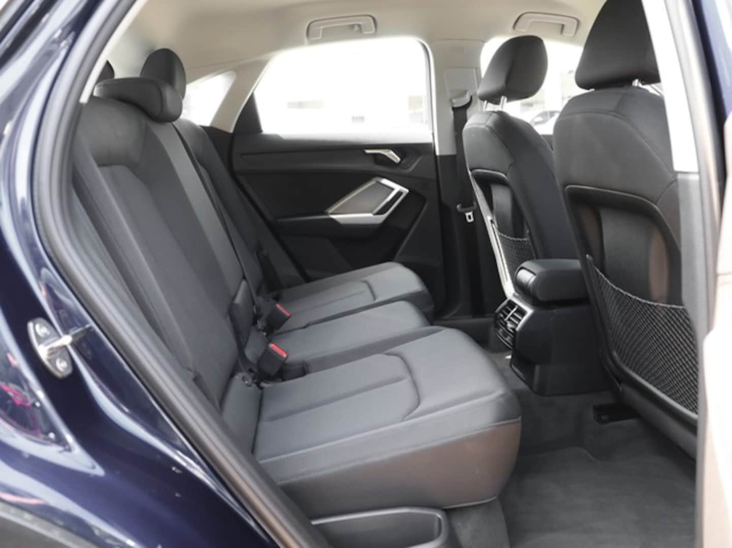 Bild über Audi Q3 Sportback 35 TFSI S tronic - für weitere Informationen kontaktieren Sie den Audi Partner