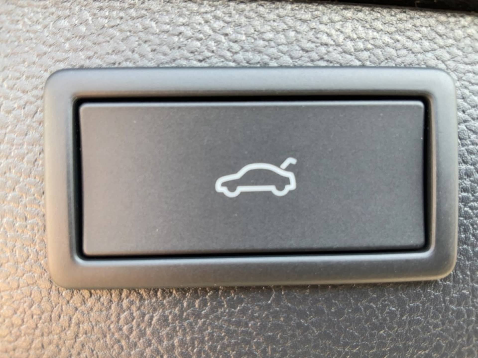 Volkswagen Passat Elegance