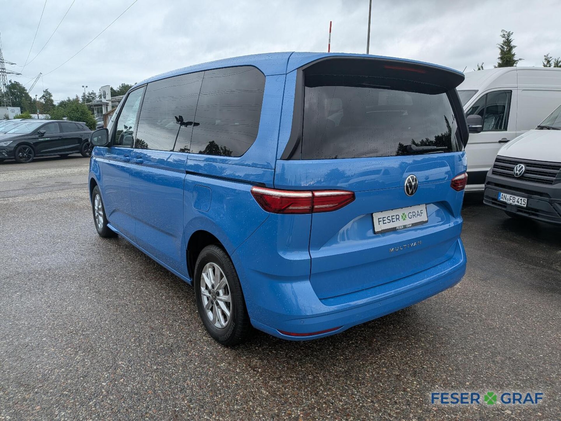 Volkswagen Multivan Basis-Modell