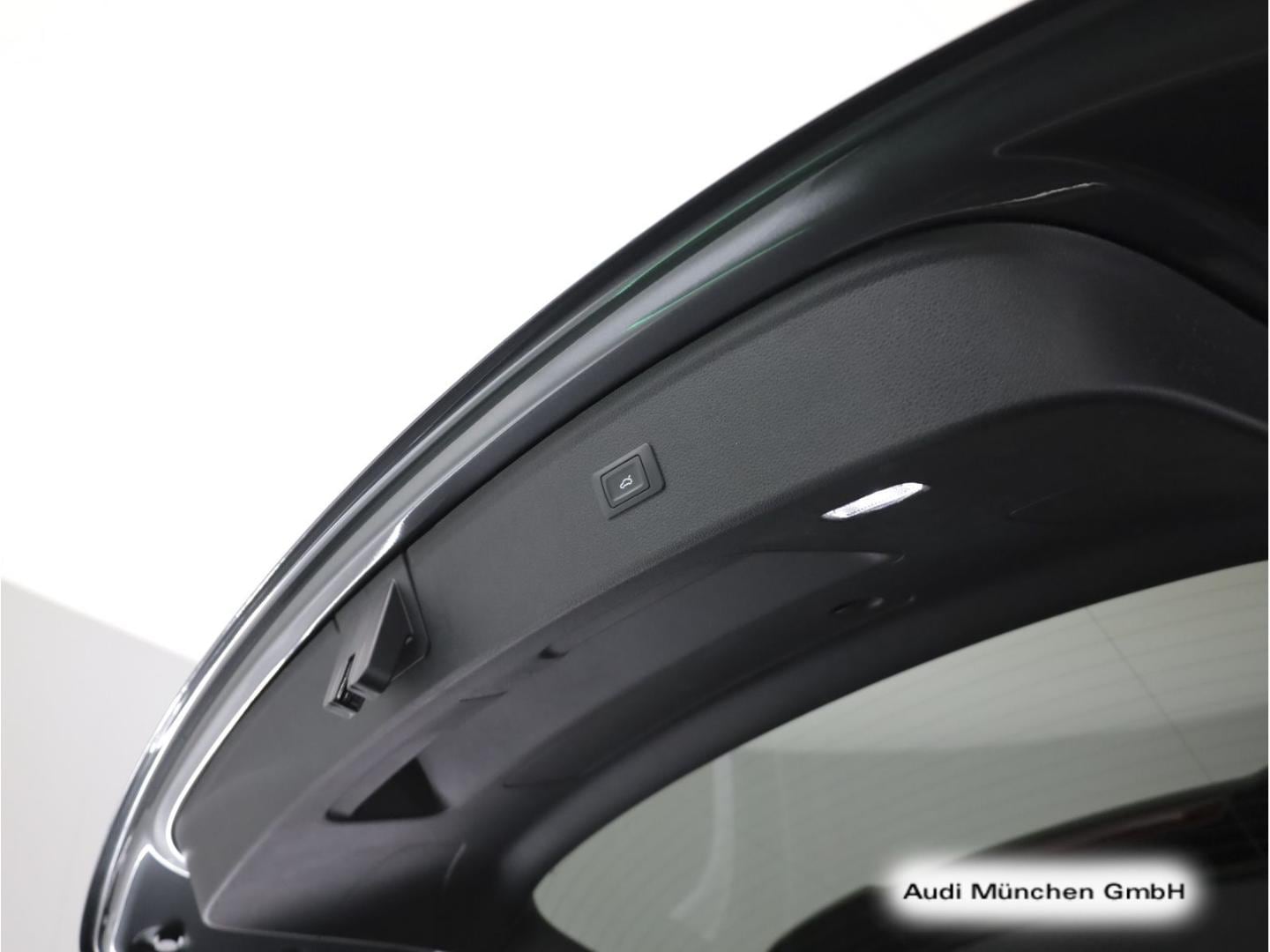 Bild über Audi Q5 40 TDI quattro S tronic - für weitere Informationen kontaktieren Sie den Audi Partner