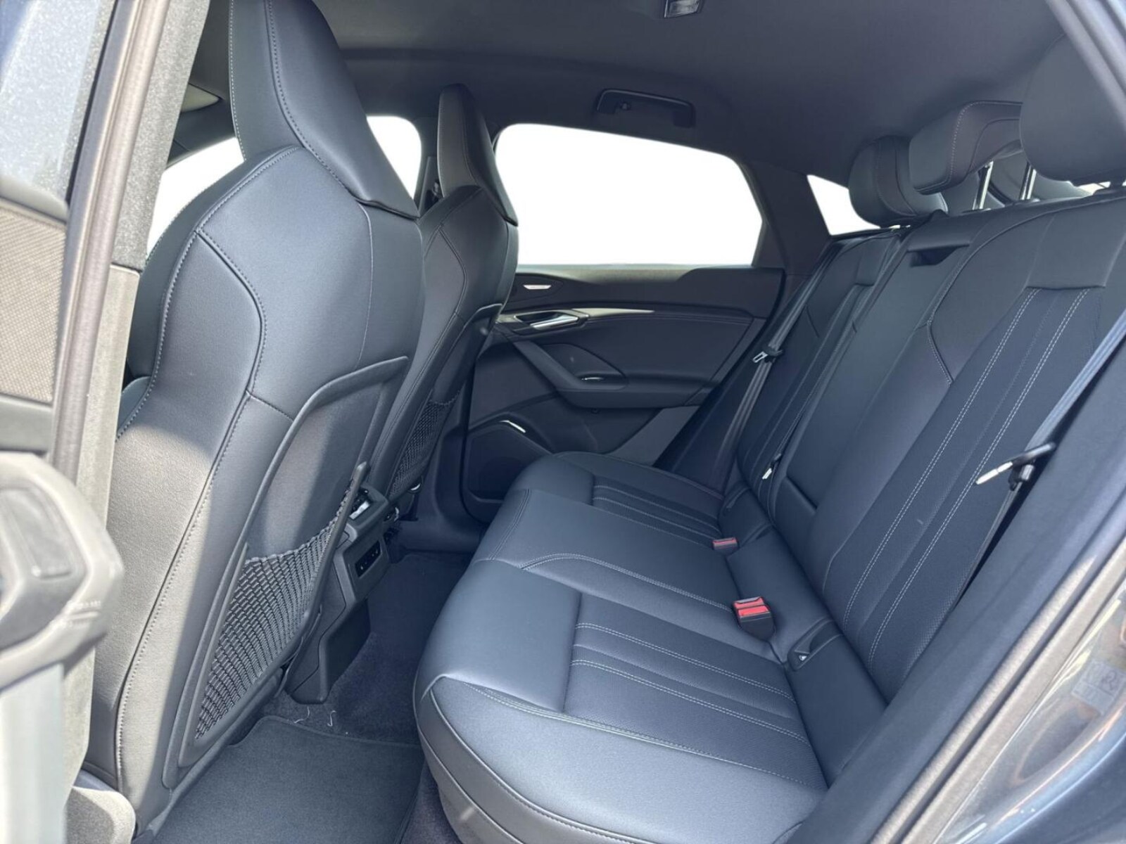 Audi Q6 Sportback e-tron – Bild 10