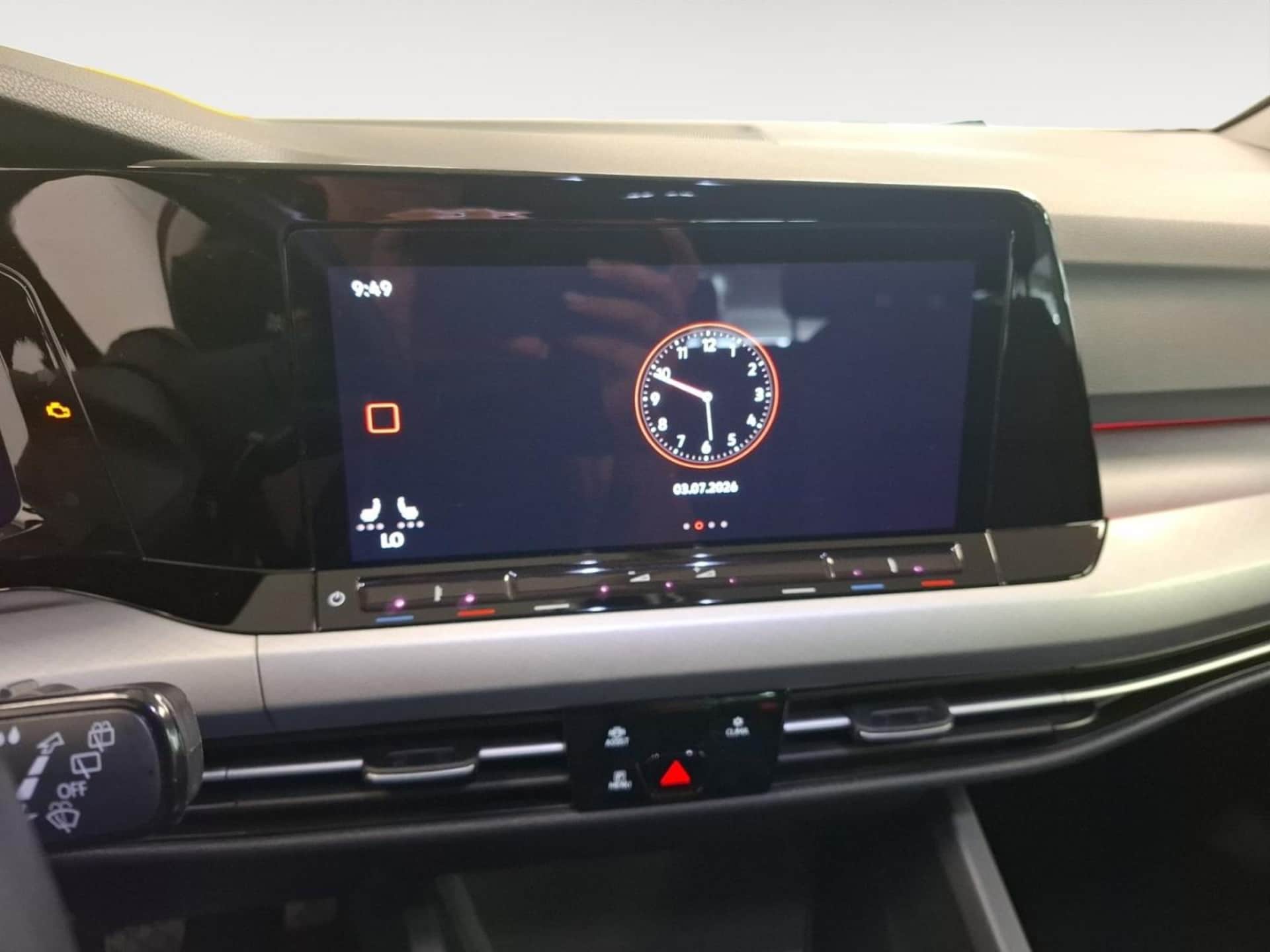 Volkswagen Golf Life