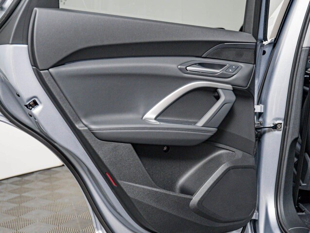 2026 Audi Q5 Premium - Photo 25