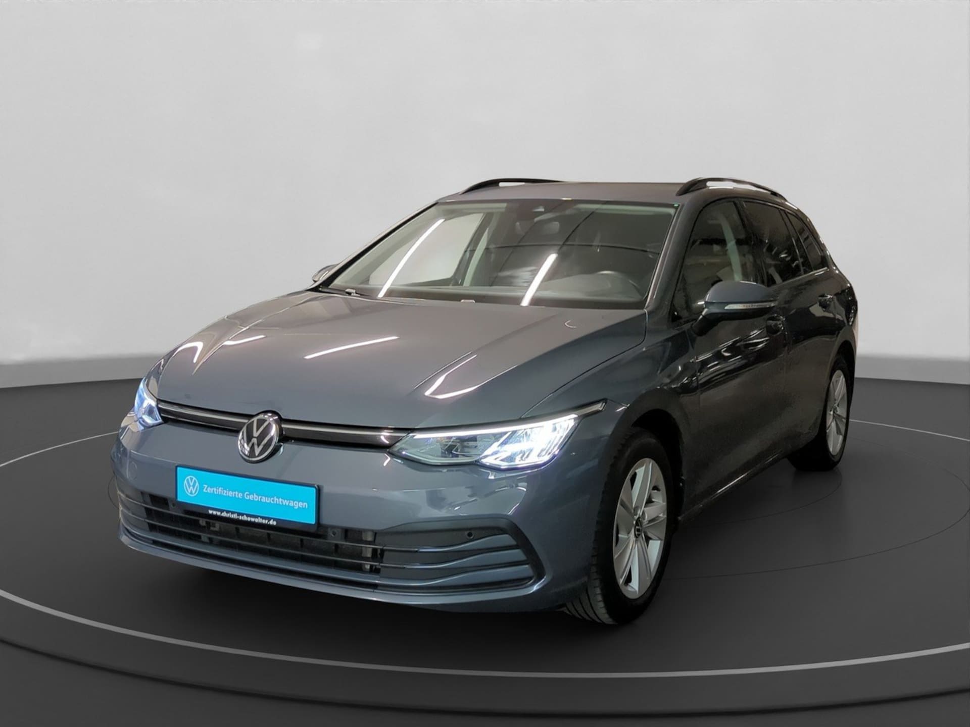 Volkswagen Golf Variant Life