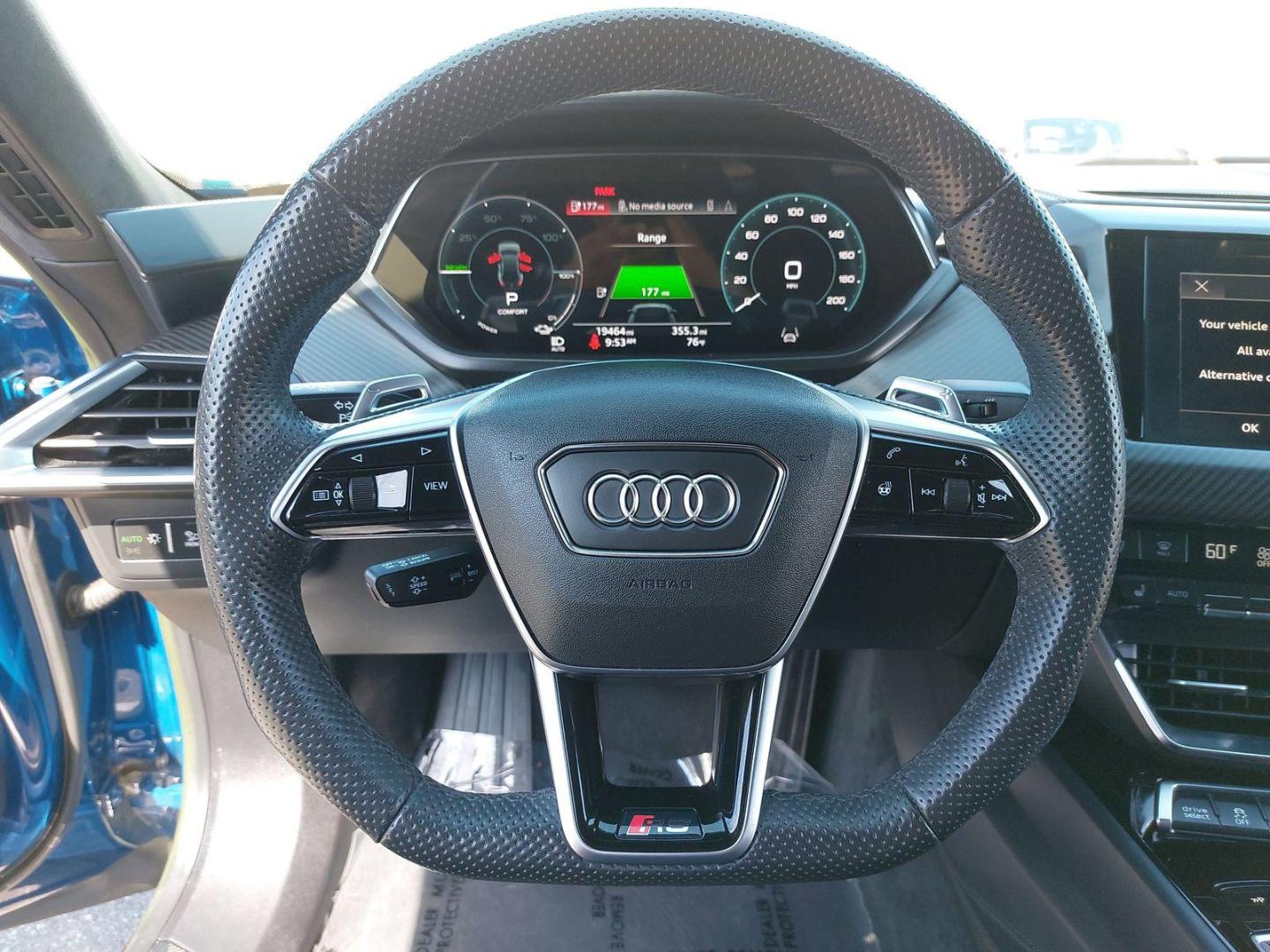 2023 Audi RS e-tron GT Base - Photo 19