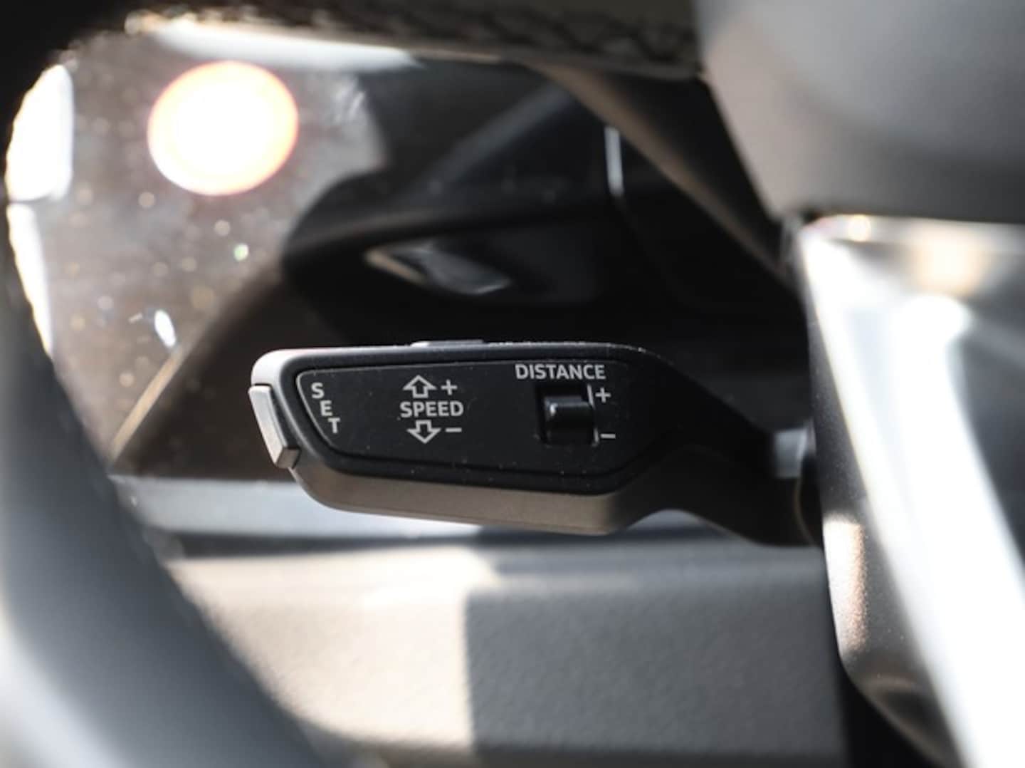 Bild über Audi Q3 Sportback 35 TFSI S tronic - für weitere Informationen kontaktieren Sie den Audi Partner