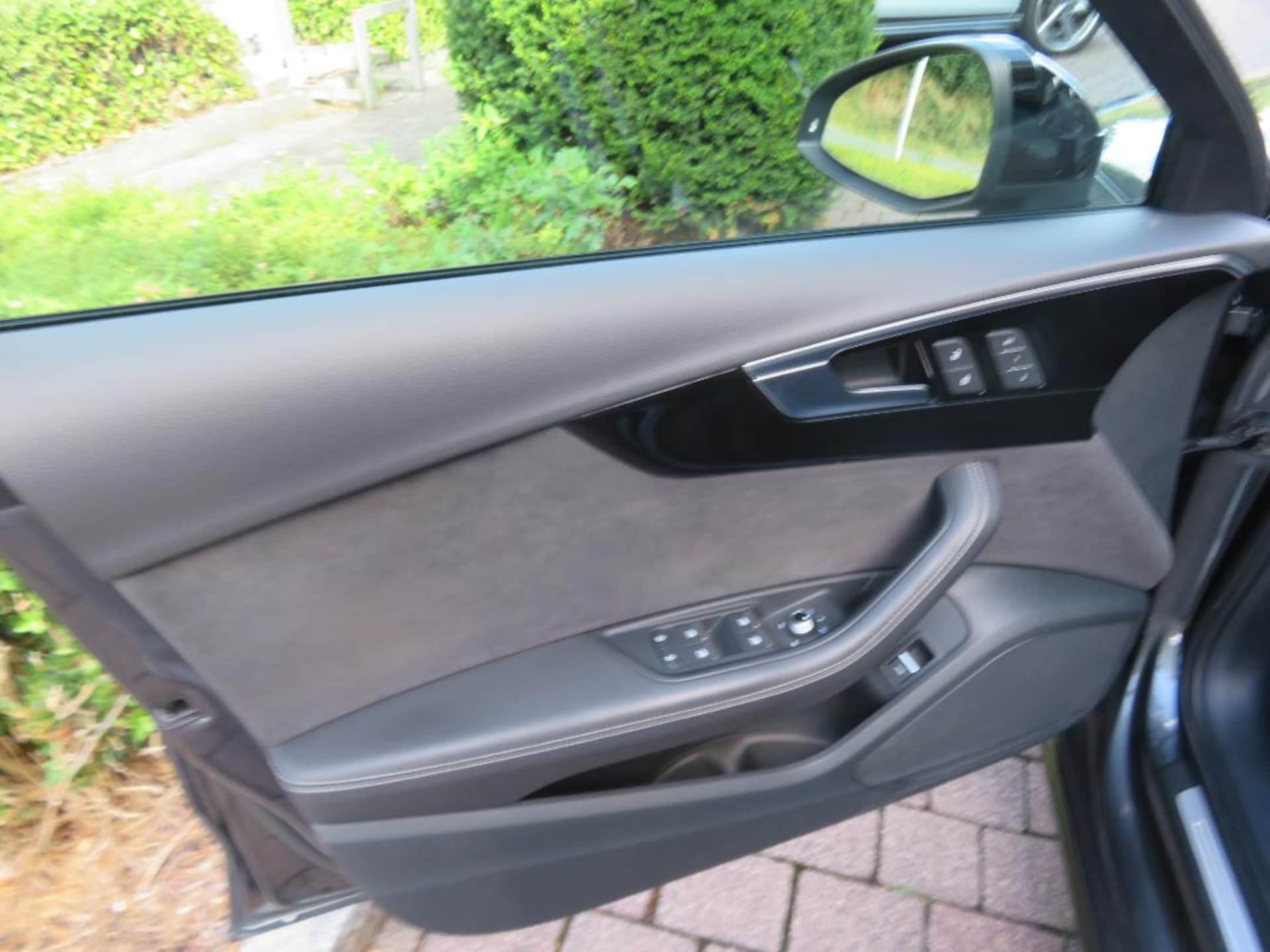 Audi S4 Avant