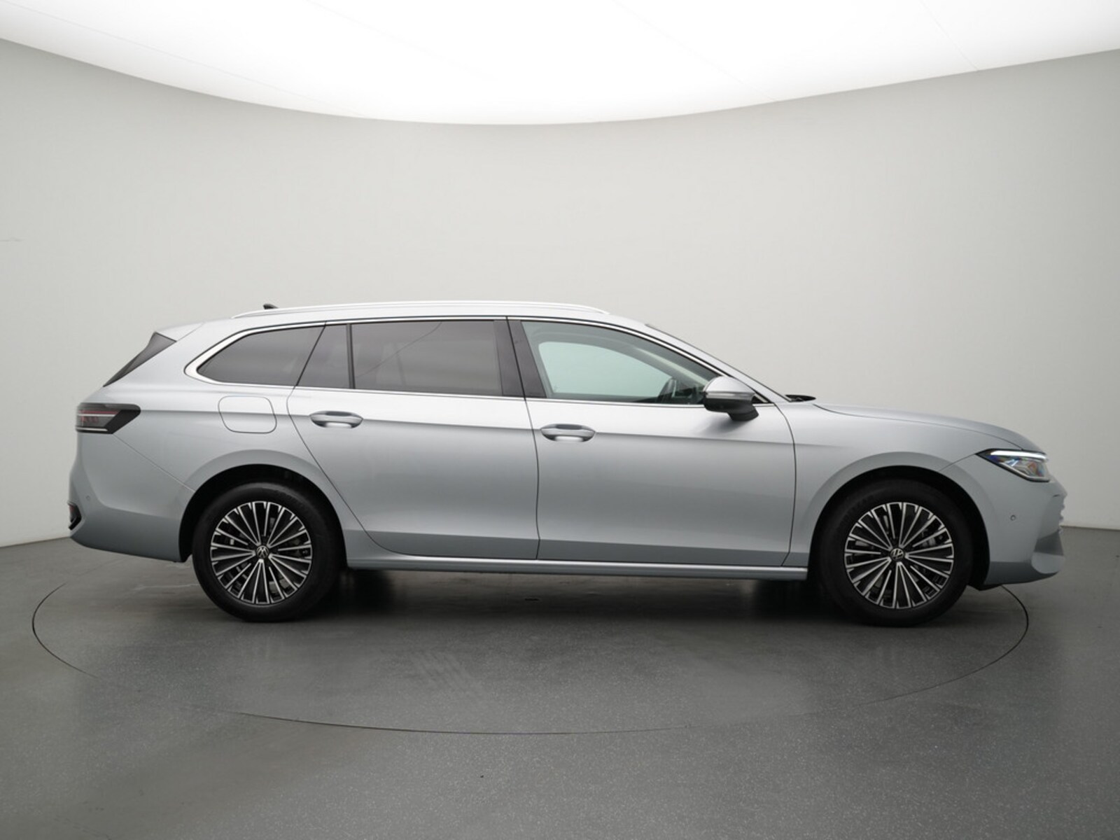 Volkswagen Passat – Bild 3