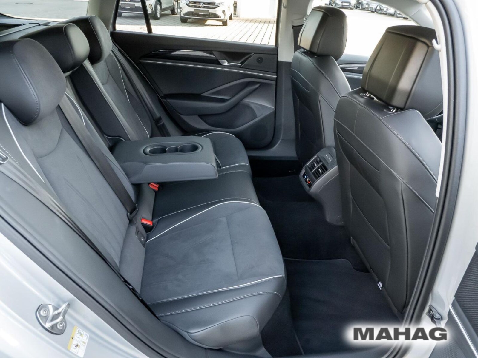 Volkswagen Passat – Bild 15