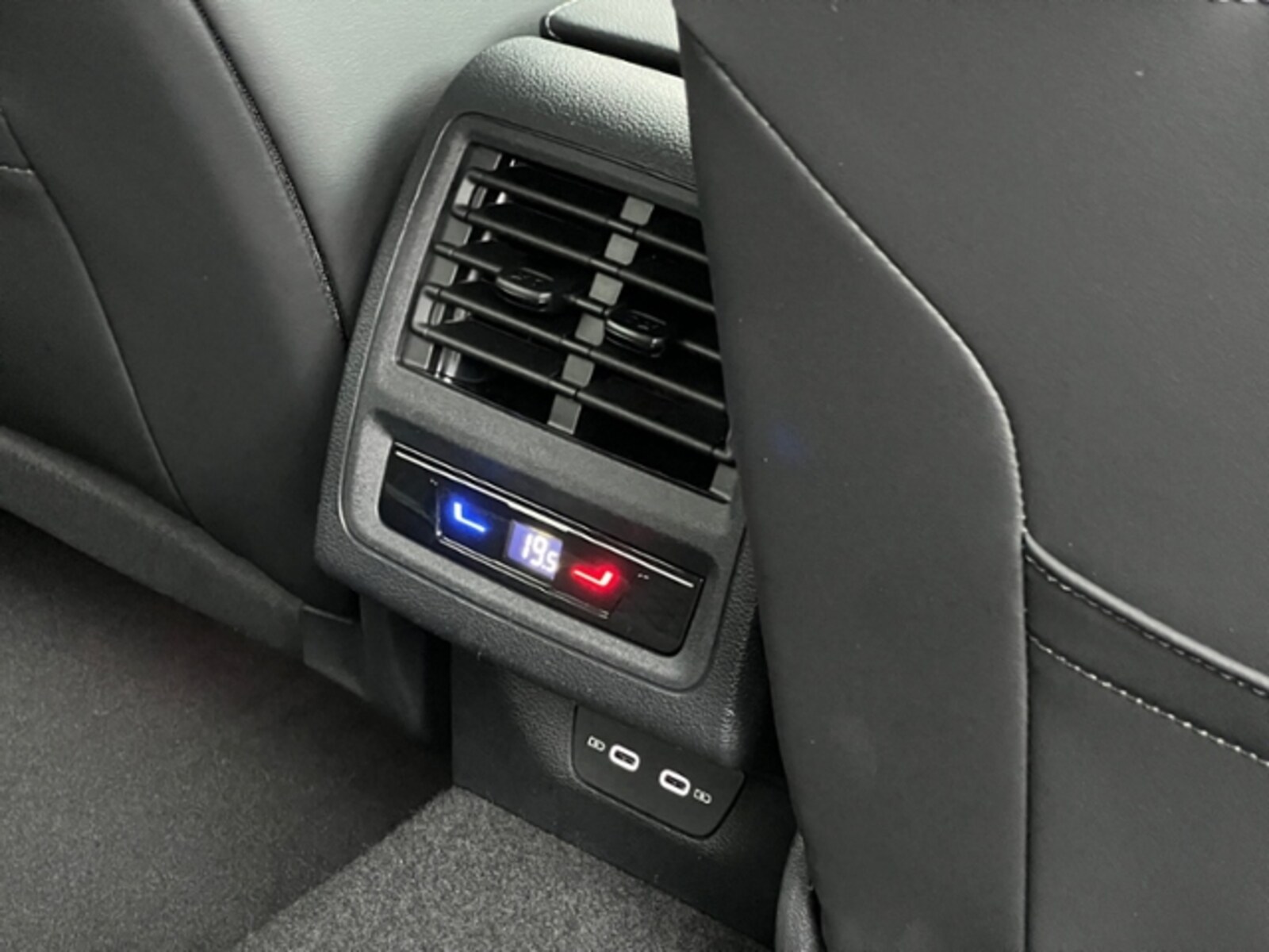 Volkswagen Golf Variant – Bild 16