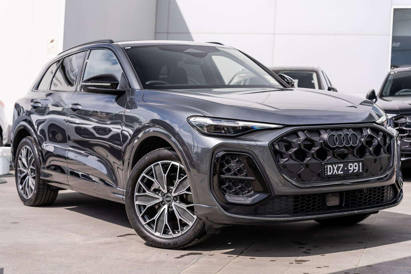 Image about Audi Q5 SUV TFSI quattro 200 kW sport