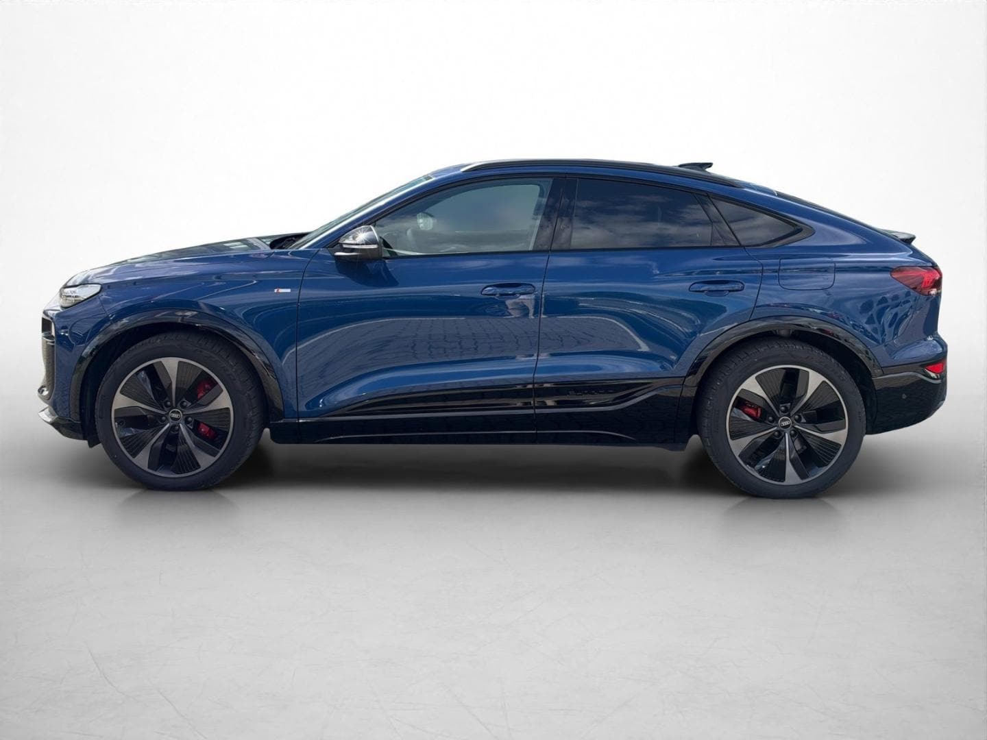 Bild über Audi Q6 Sportback e-tron e-tron quattro - für weitere Informationen kontaktieren Sie den Audi Partner