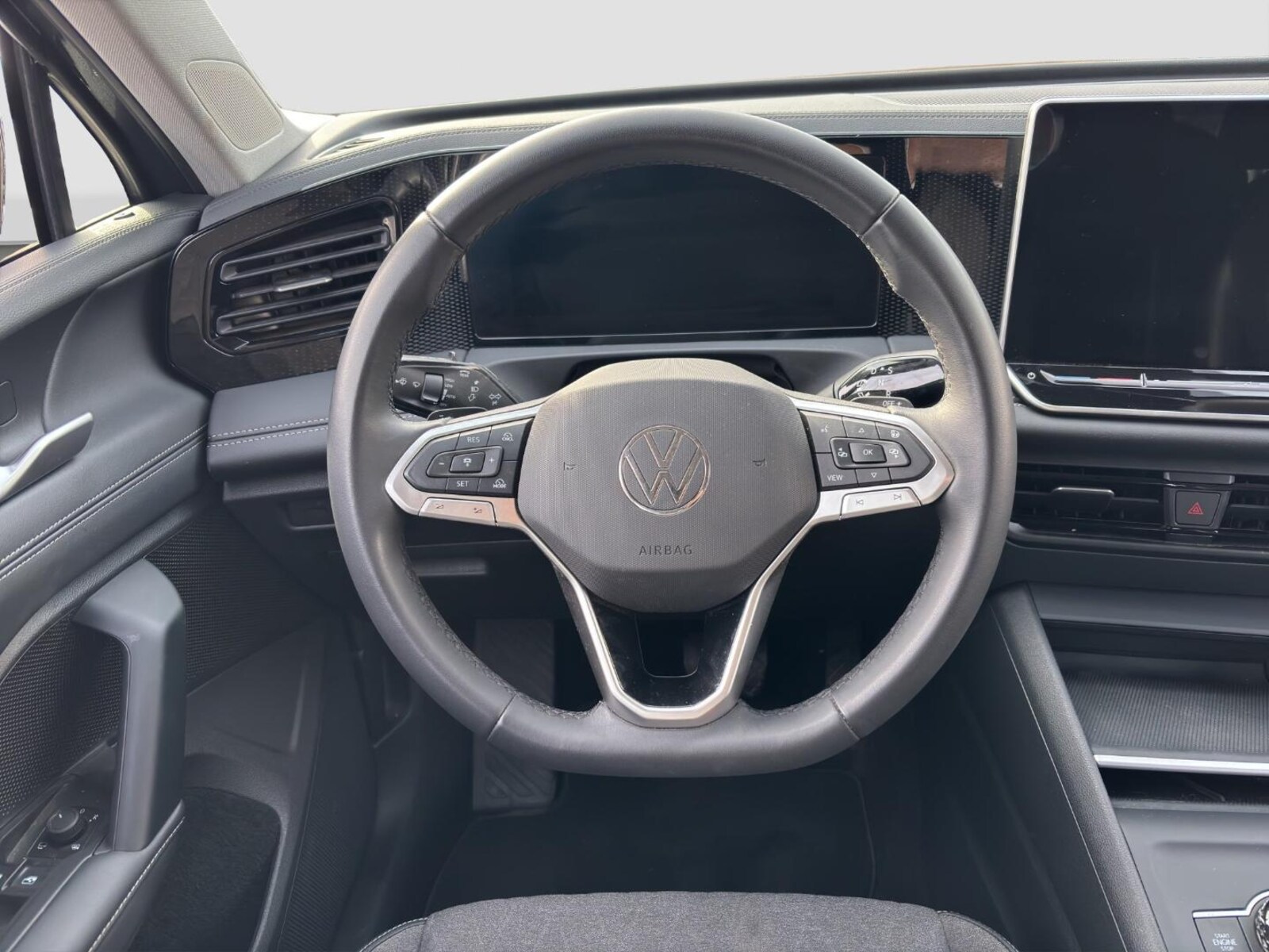 Volkswagen Tiguan – Bild 11