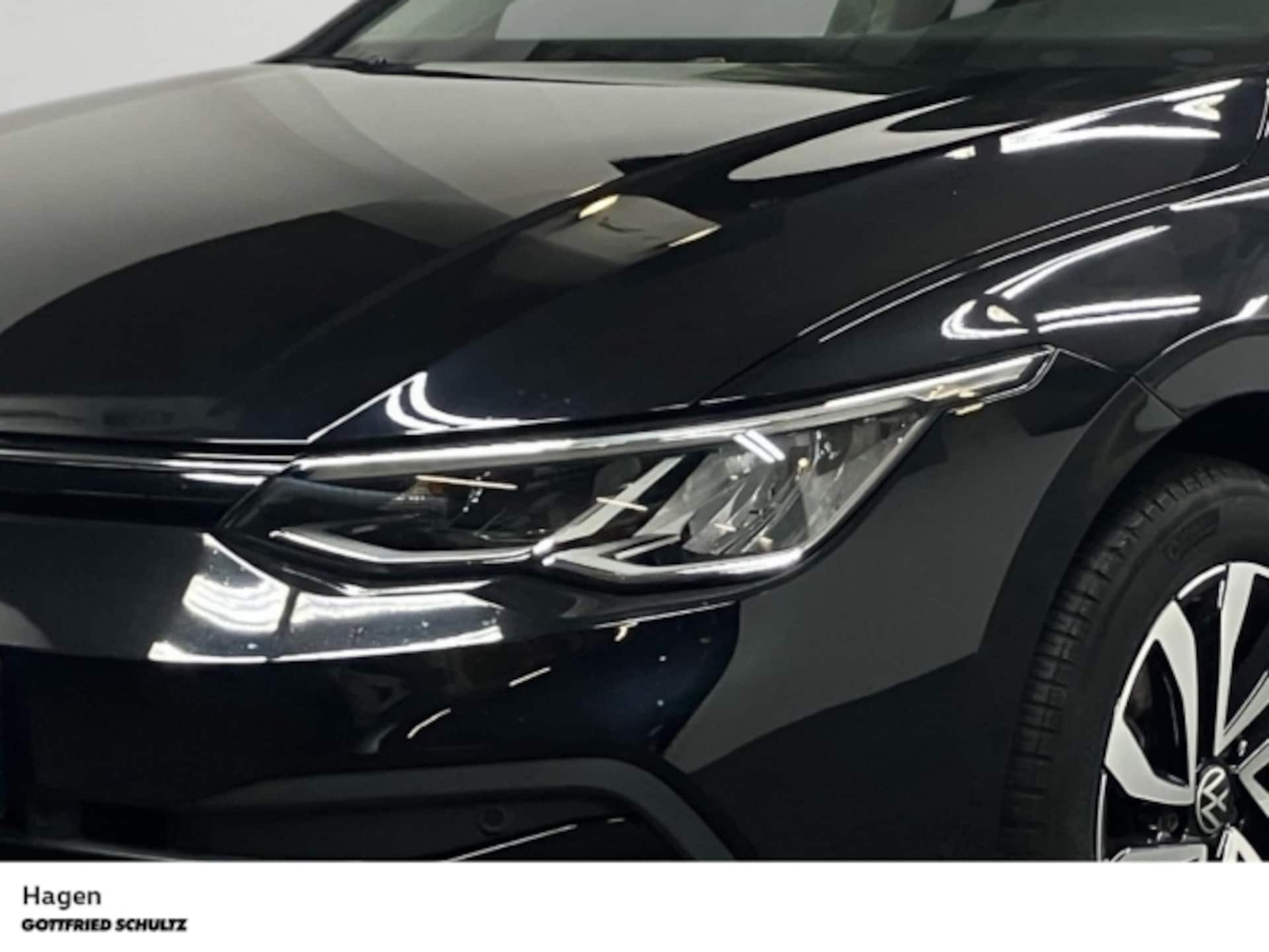 Volkswagen Golf Active