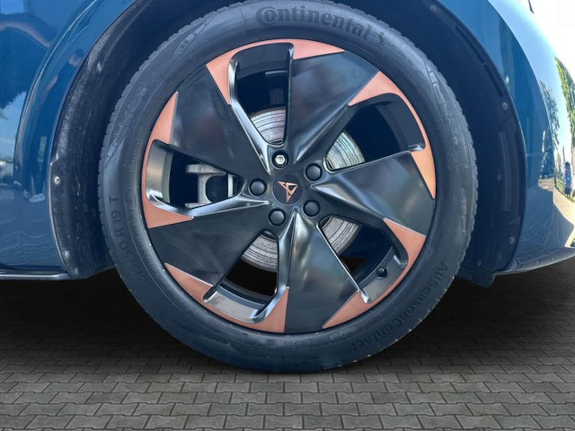 CUPRA Born