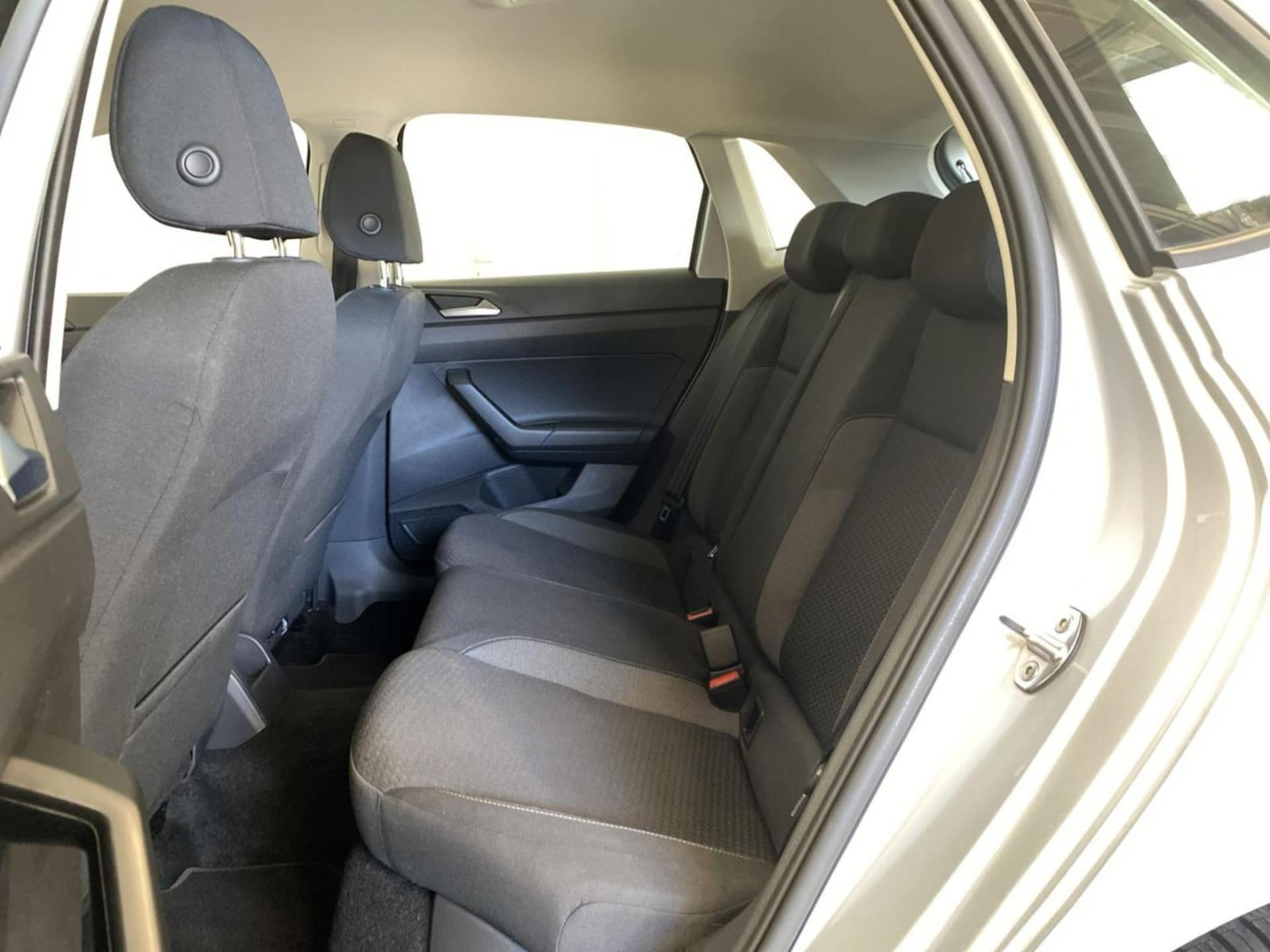 Volkswagen Polo Basis-Modell
