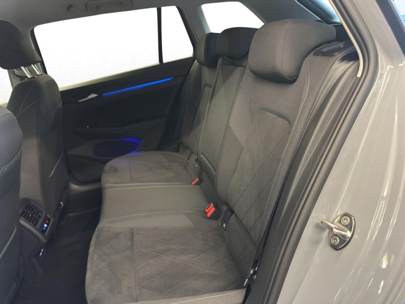 Volkswagen Golf Variant – Bild 13