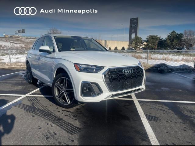 2023 Audi Q5 S Line Premium Plus's photo