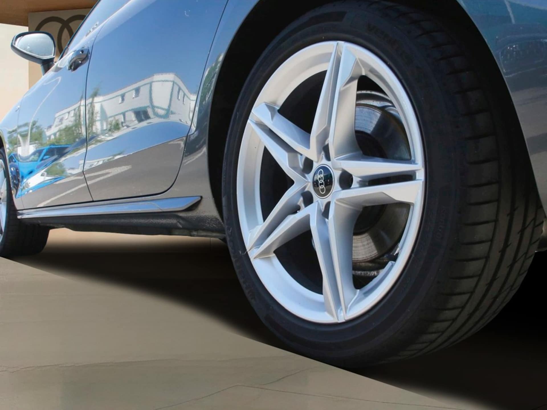 Audi A4 Avant S line