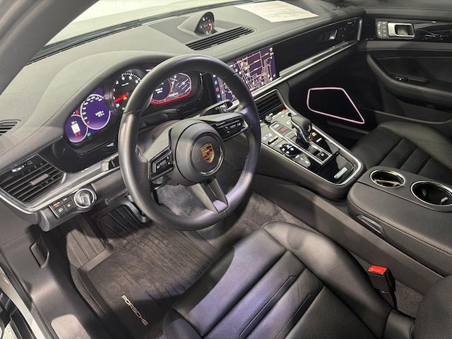 2023 Porsche Panamera