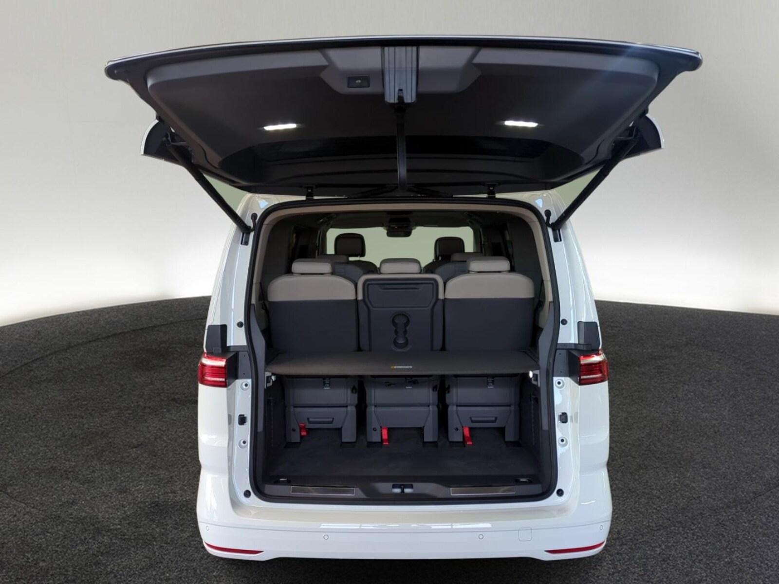 Volkswagen Multivan Langversion – Bild 7