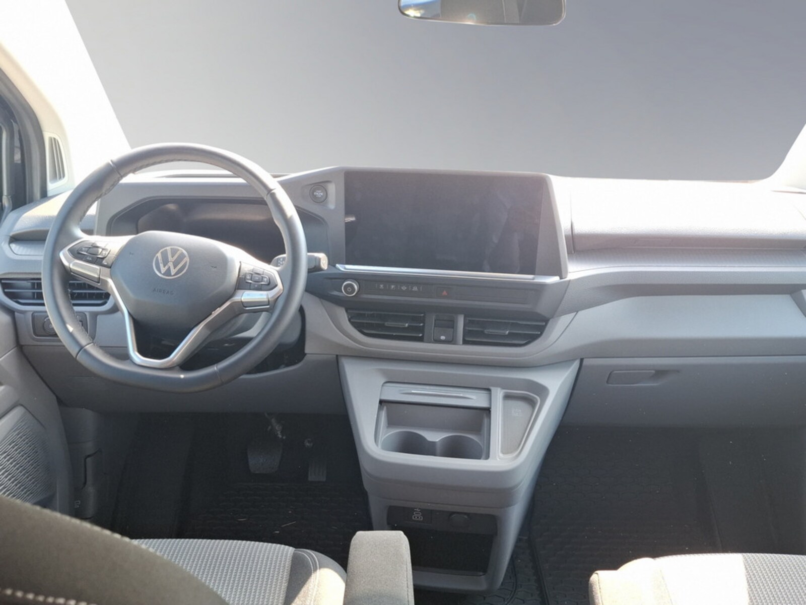 Volkswagen Transporter Kasten kurzer Radstand – Bild 15