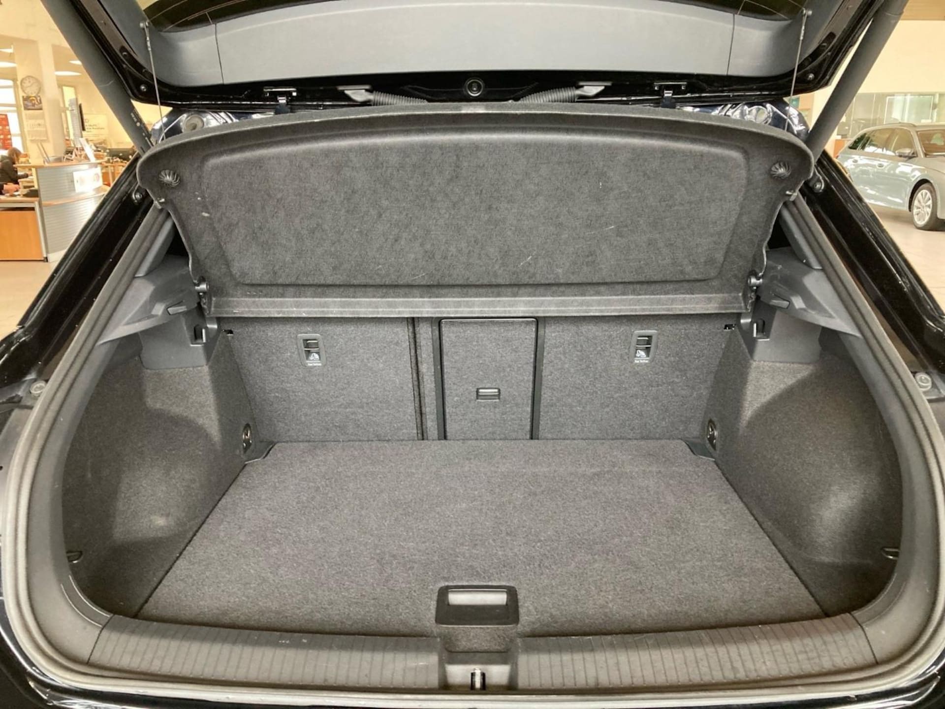 Volkswagen T-Roc R