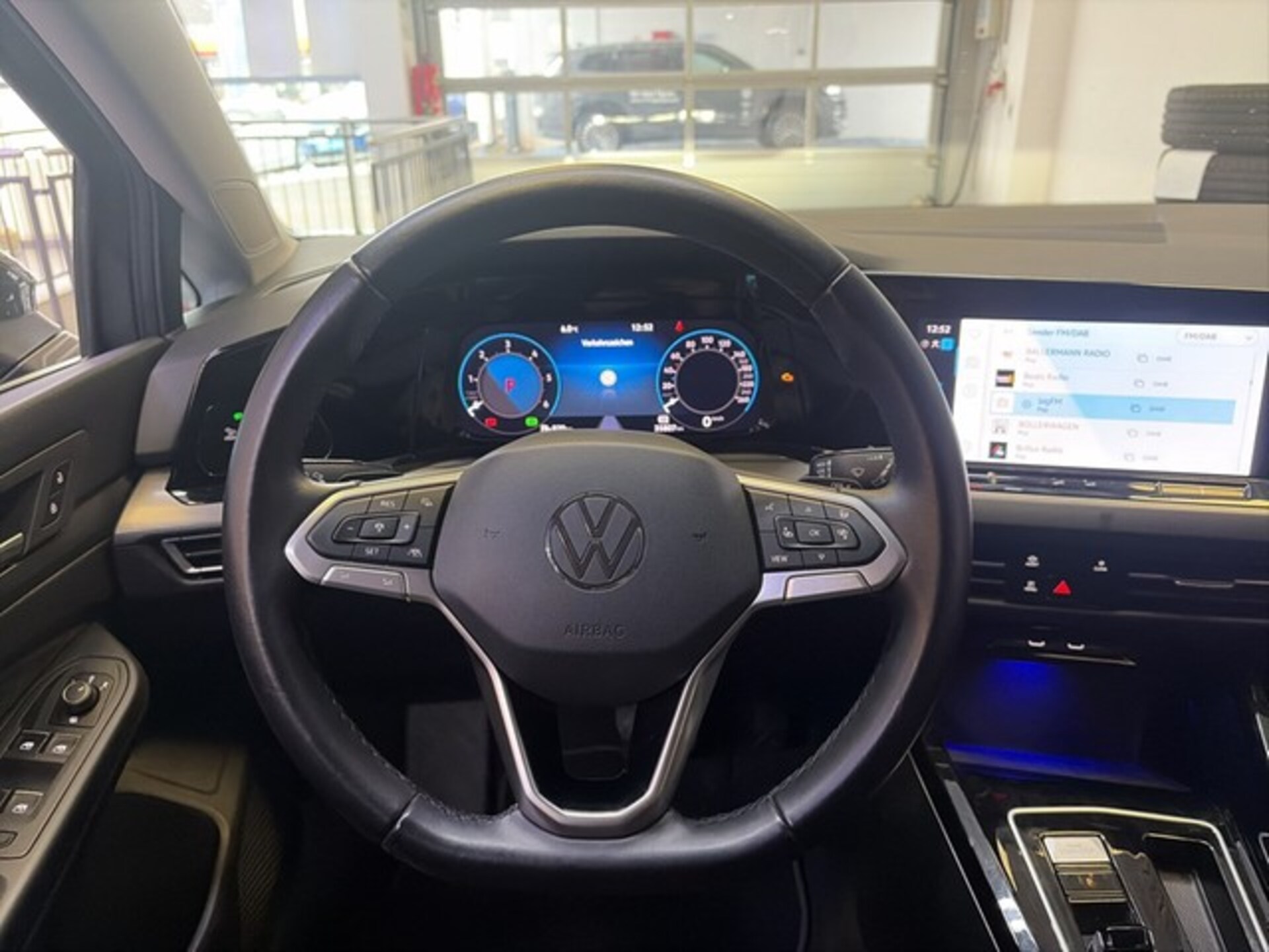 Volkswagen Golf Variant Style
