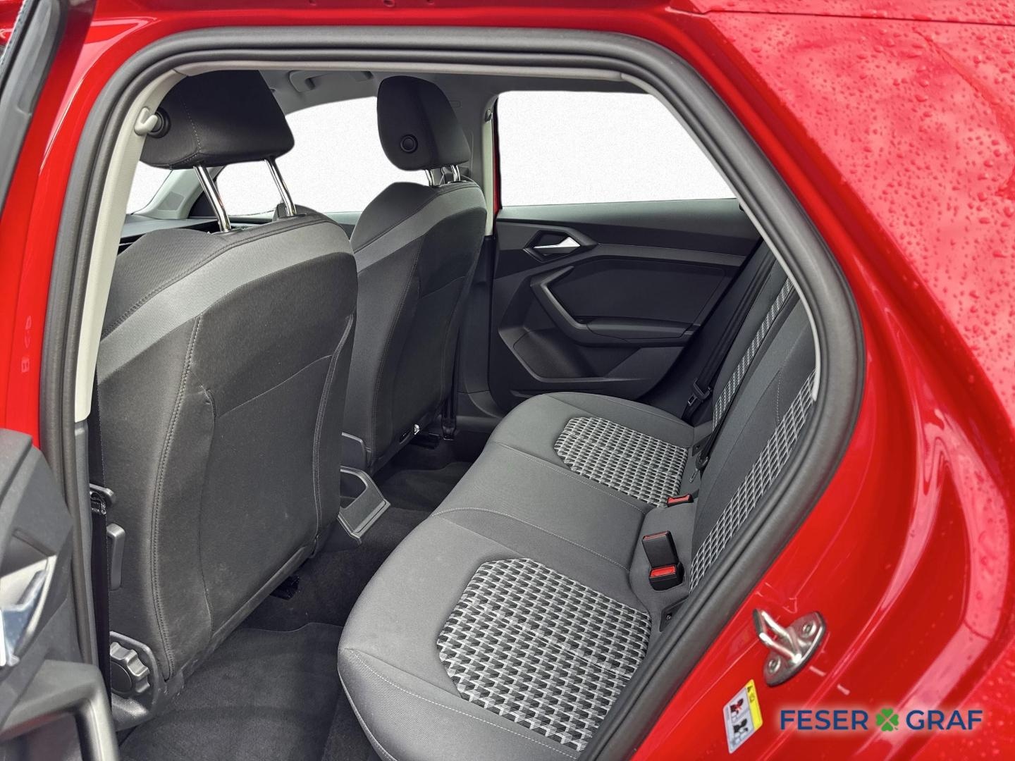 Bild über Audi A1 Sportback 30 TFSI S tronic - für weitere Informationen kontaktieren Sie den Audi Partner