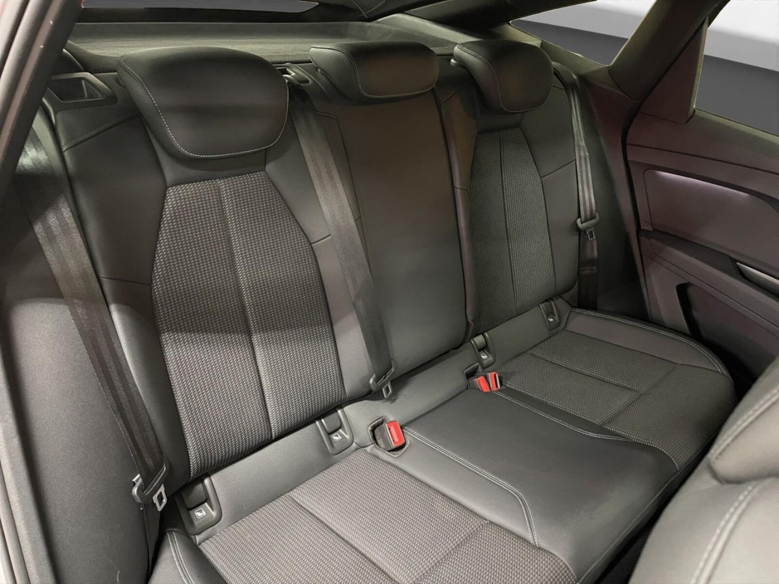 Audi Q4 Sportback e-tron – Bild 17