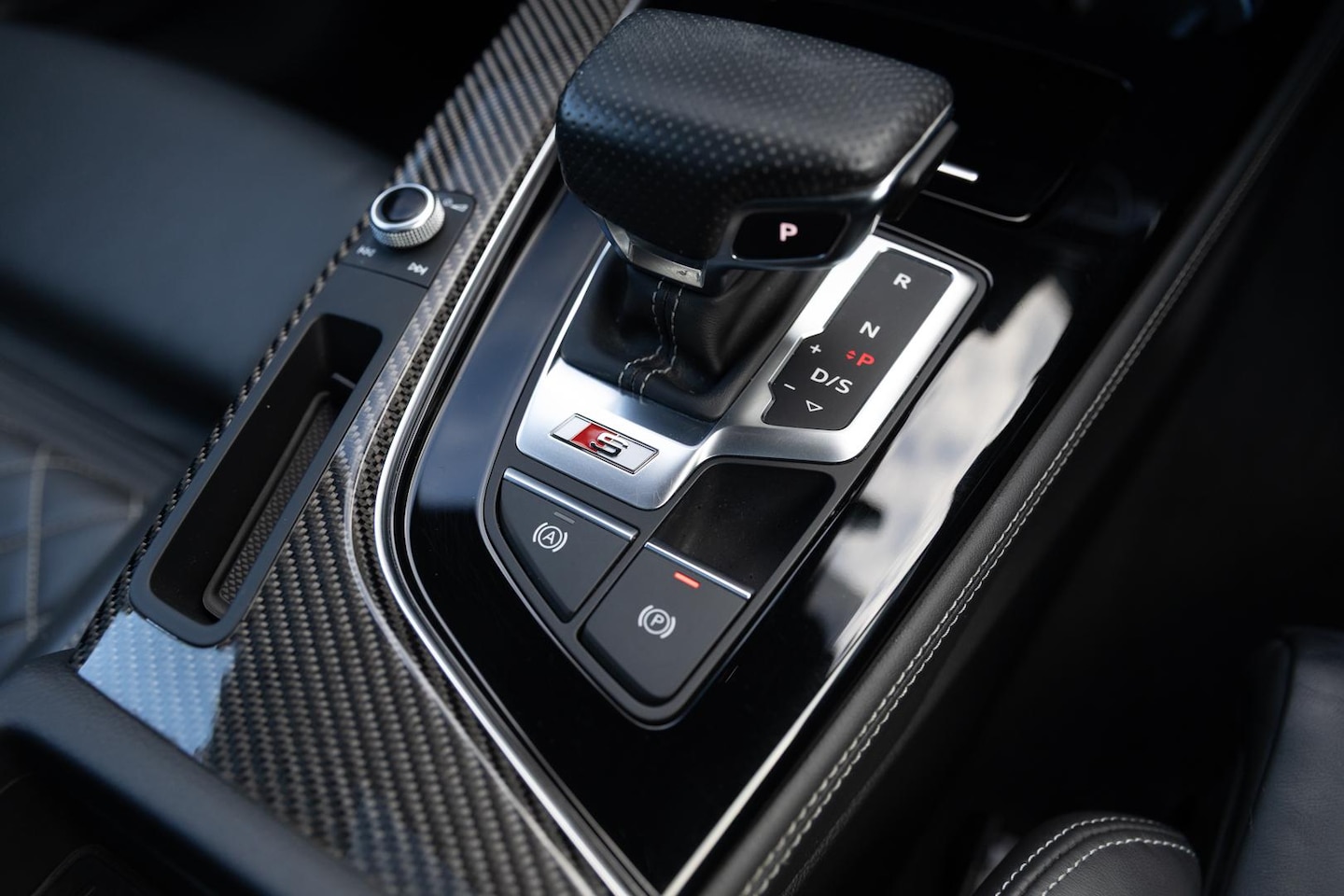 Image about Audi S4 Sedan TFSI quattro tiptronic