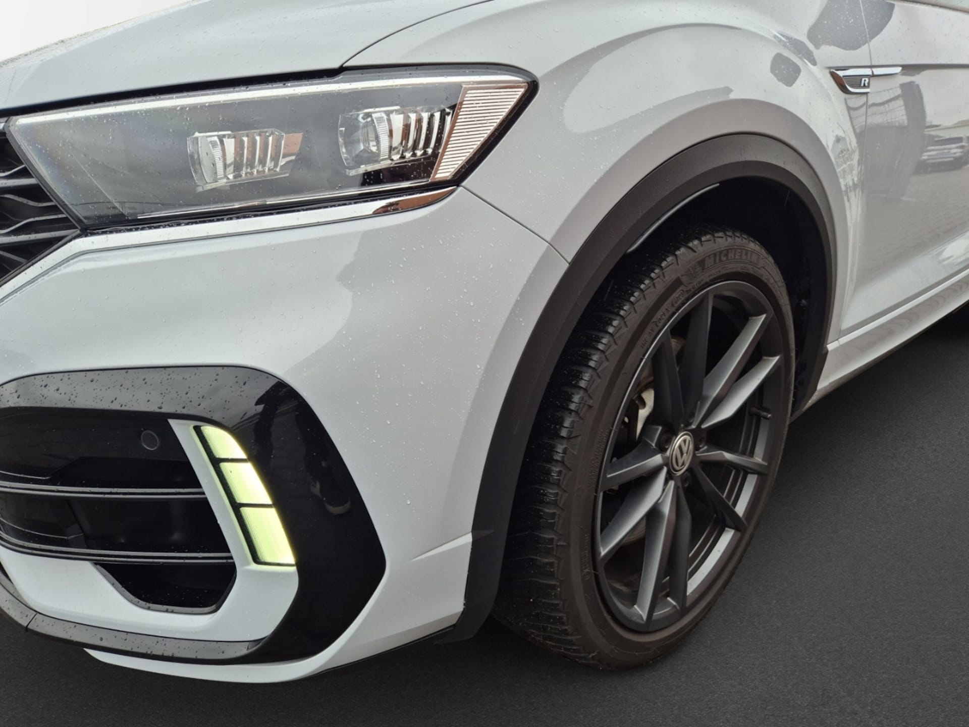 Volkswagen T-Roc R
