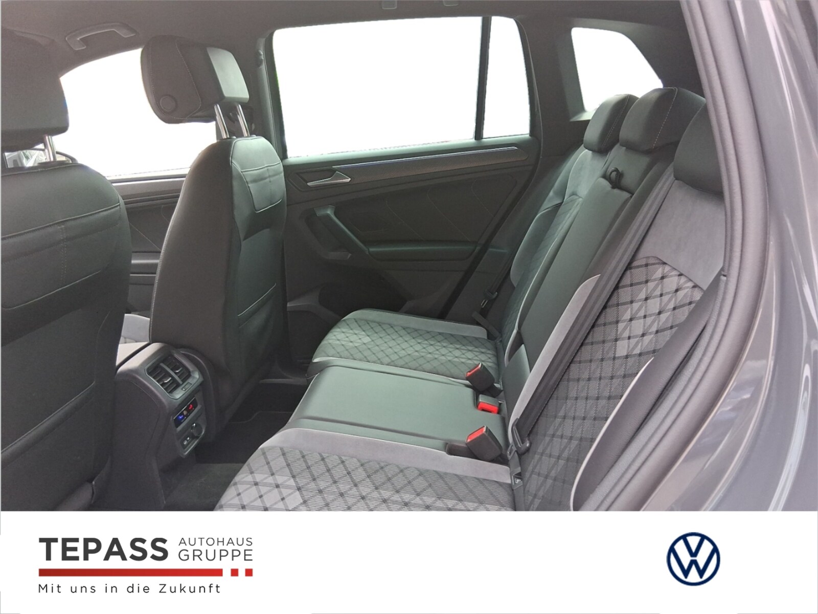 Volkswagen Tiguan – Bild 11