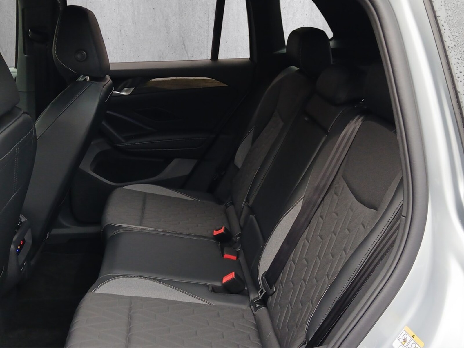 Volkswagen Tiguan – Bild 12