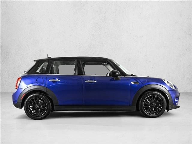 2019 MINI
