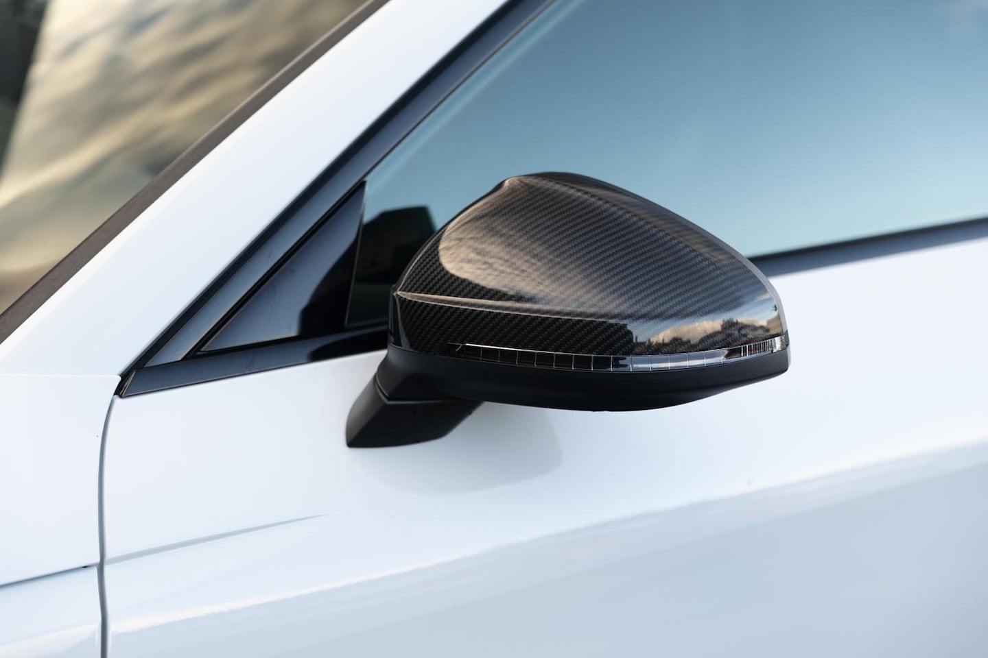 Image about Audi S4 Sedan TFSI quattro tiptronic
