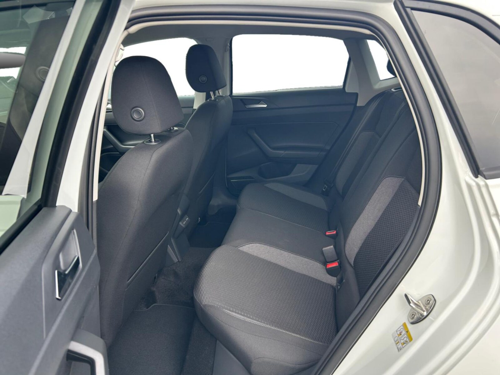 Volkswagen Polo – Bild 9