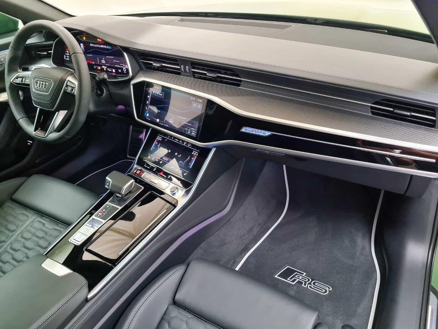 Image about Audi RS 6 Avant performance quattro tiptronic