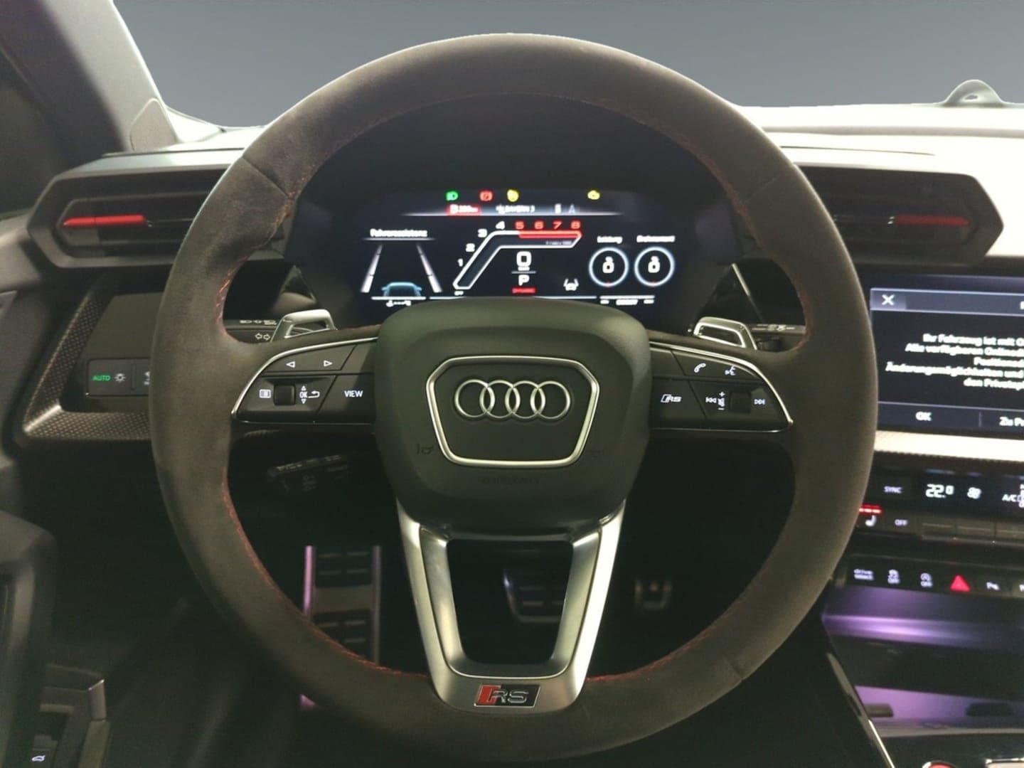 Bild über Audi RS 3 Sportback TFSI quattro S tronic - für weitere Informationen kontaktieren Sie den Audi Partner