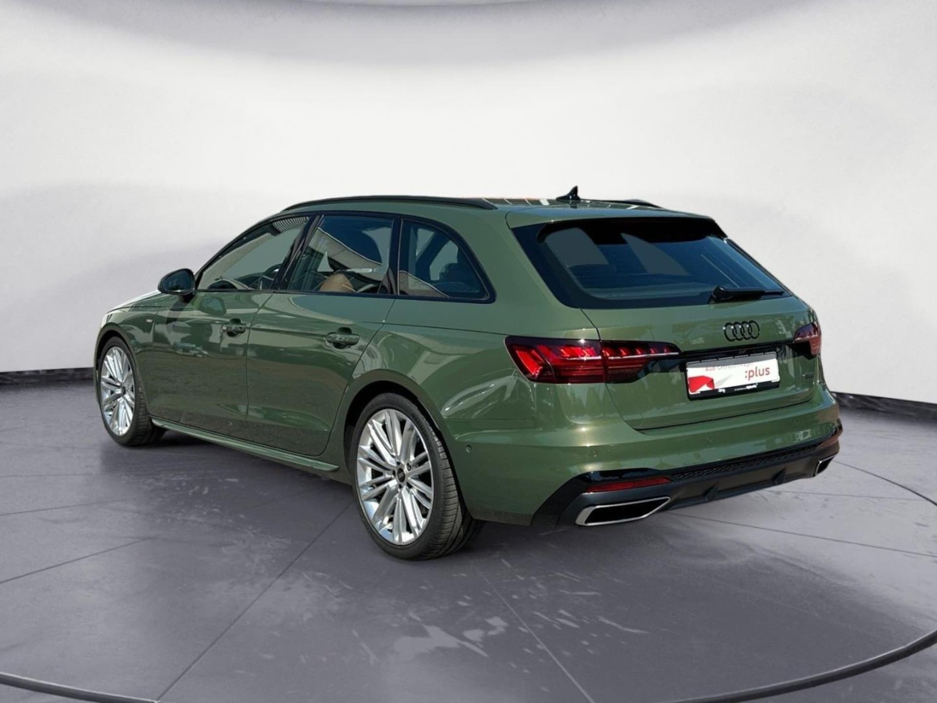 Audi A4 Avant S line